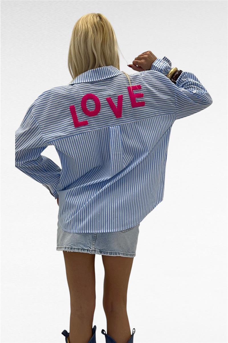 camicia con scritta sul retro valentine